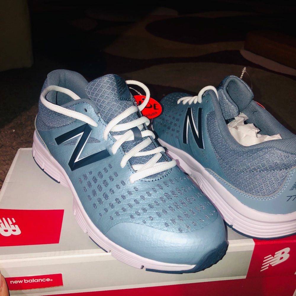 New balance shoes